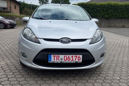 Ford Fiesta 258.000 km 2.300 &euro; Schweich-Issel 54338