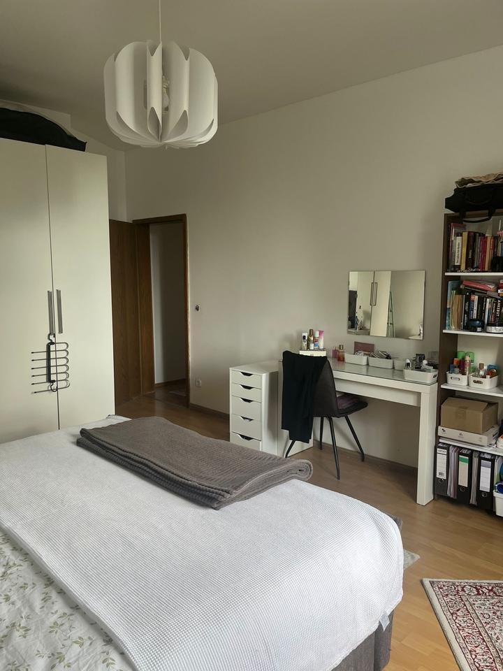 Charmante 4 Zimmer Wohnung in Solingen Mitte