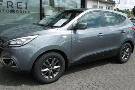 Hyundai ix35 77.100 km 10.280 &euro; Gustavsburg 65462