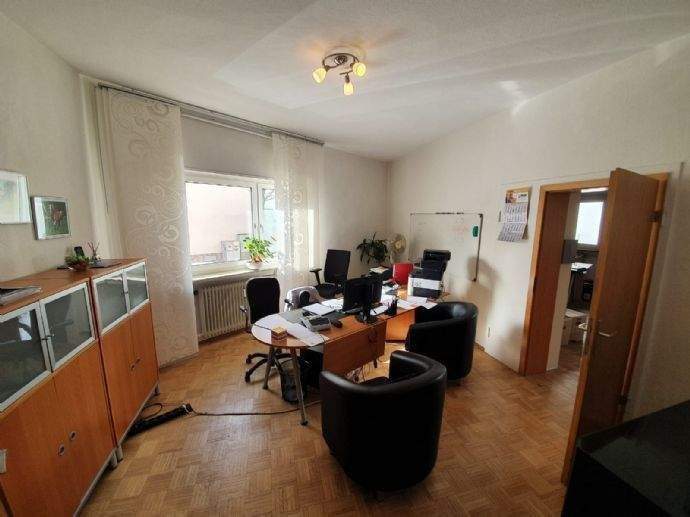Gewerbeobjekt Viernheim - 3 Zimmer, 80 m&sup2;, 550&euro; | Angebot:24670444