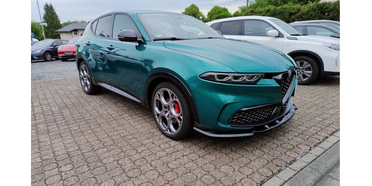 Alfa Romeo Tonale 1,3 Veloce Plug-In-Hybrid AWD NAVI/LED 23.985 km 30.500 &euro; Höchstenbach 57629