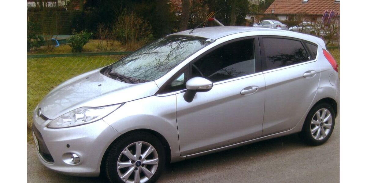 Ford Fiesta 121.500 km 4.990 &euro; Berlin 12279