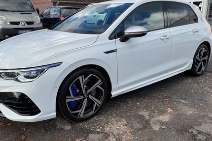 VW Golf 128.000 km 28.950 &euro; Ahausen (ehem. TÜV Gelände) 27367