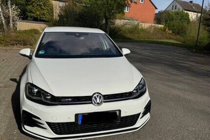 VW Golf 156.006 km 17.300 &euro; Lübeck 23554