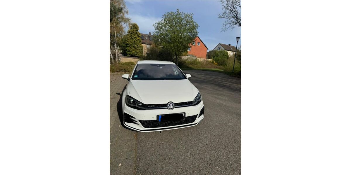 VW Golf 156.006 km 17.300 &euro; Lübeck 23554