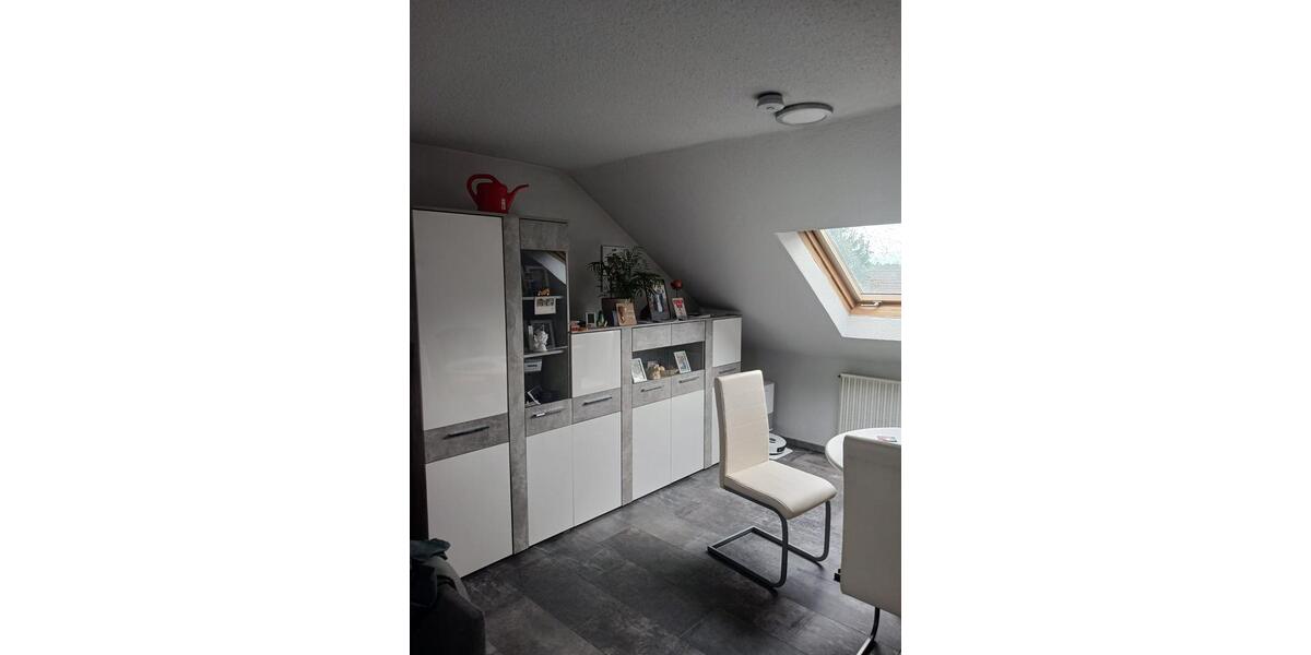Dachgeschoßwohnung Roth - 2 Zimmer, 60 m&sup2;, 600&euro; | Angebot:26400490