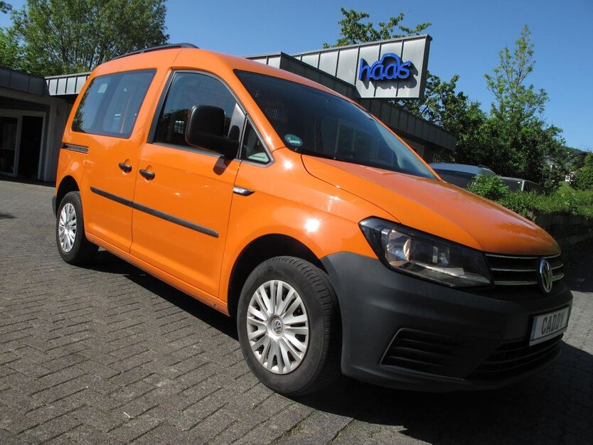 VW Caddy 97.000 km 10.987 € Bergneustadt-Wiedenest 51702