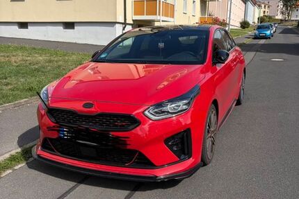 Kia pro ceed / ProCeed 145.000 km 16.000 &euro; Tirschenreuth 95643
