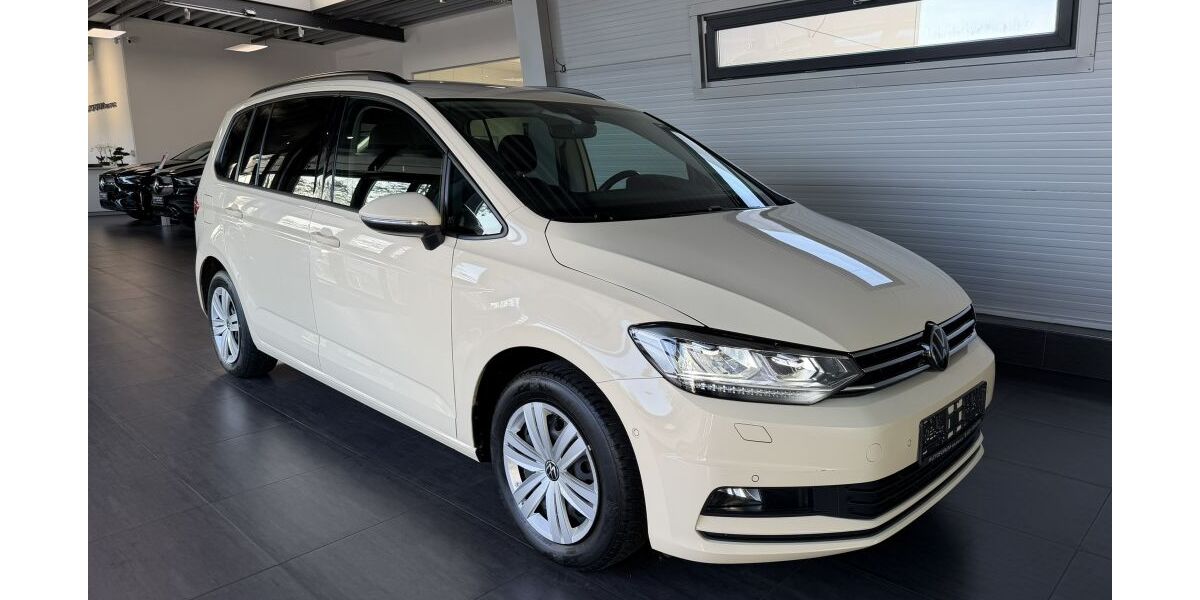 VW Touran 181.695 km 19.890 &euro; Bielefeld 33647