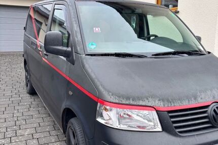 VW T5 Transporter 305.249 km 5.600 € Hellenhahn-Schellenberg 56479
