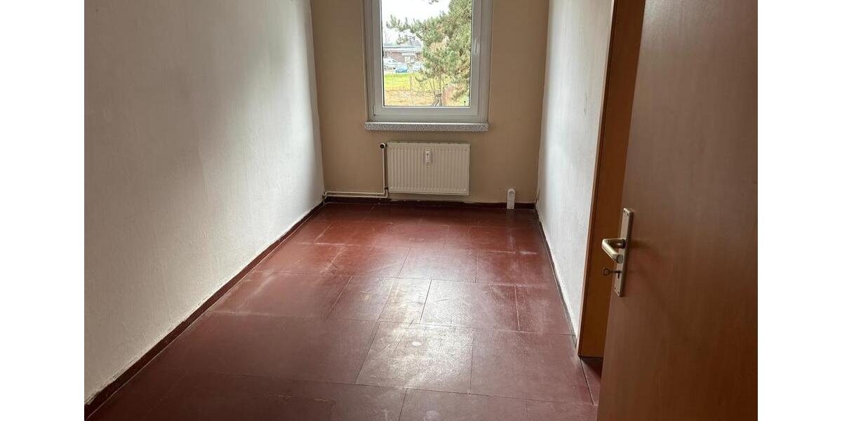 Erdgeschoßwohnung Templin - 4 Zimmer, 73 m&sup2;, 78.000&euro; | Angebot:24772108