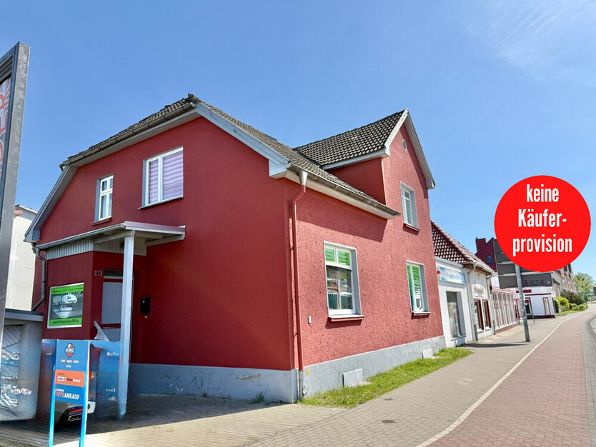 HORN IMMOBILIEN++ Neubrandenburg, Wohn- und Geschäftshaus in guter Lage, mit Keller und Stellplatz 3 zimmer