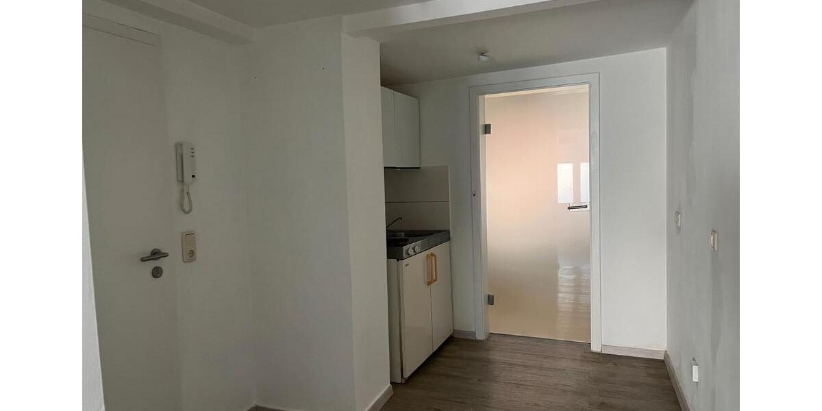 Etagenwohnung Waren (Müritz) - 1 Zimmer, 35 m&sup2;, 385&euro; | Angebot:26309105