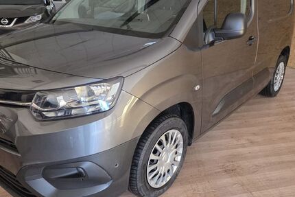 Toyota Proace City 130.000 km 17.900 &euro; Ahlen 59227