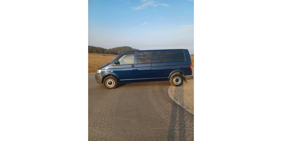 VW T5 Caravelle 207.000 km 12.000 &euro; Velden 91235