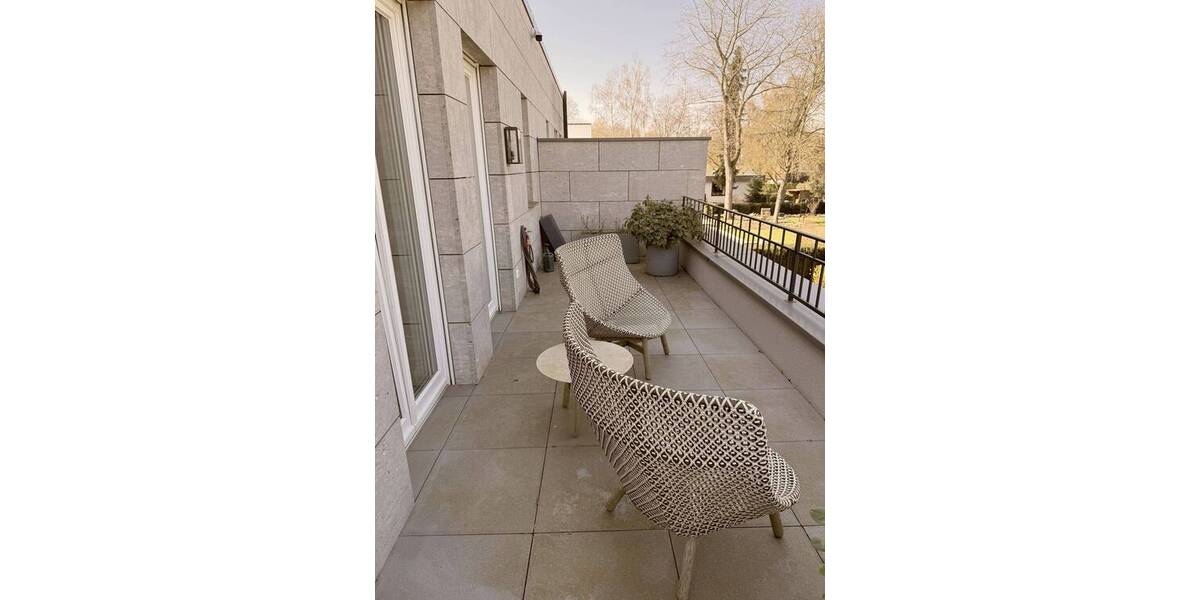 Doppelhaushälfte Meerbusch Büderich - 6 Zimmer, 242 m&sup2;, 8.500&euro; | Angebot:25997535