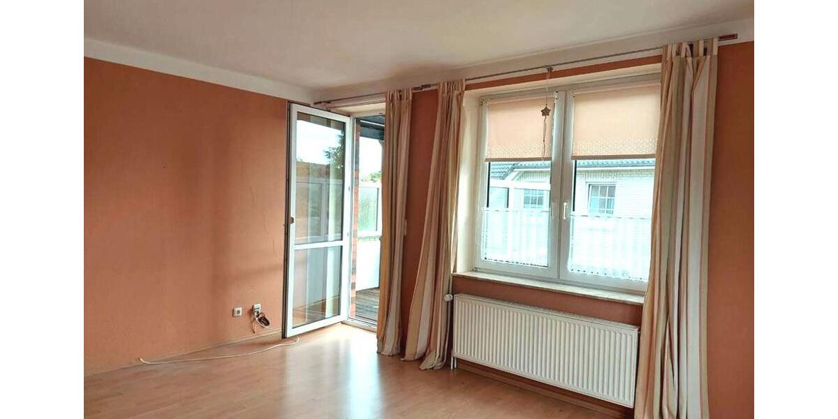 Etagenwohnung Schortens - 3 Zimmer, 67 m&sup2;, 520&euro; | Angebot:25381852