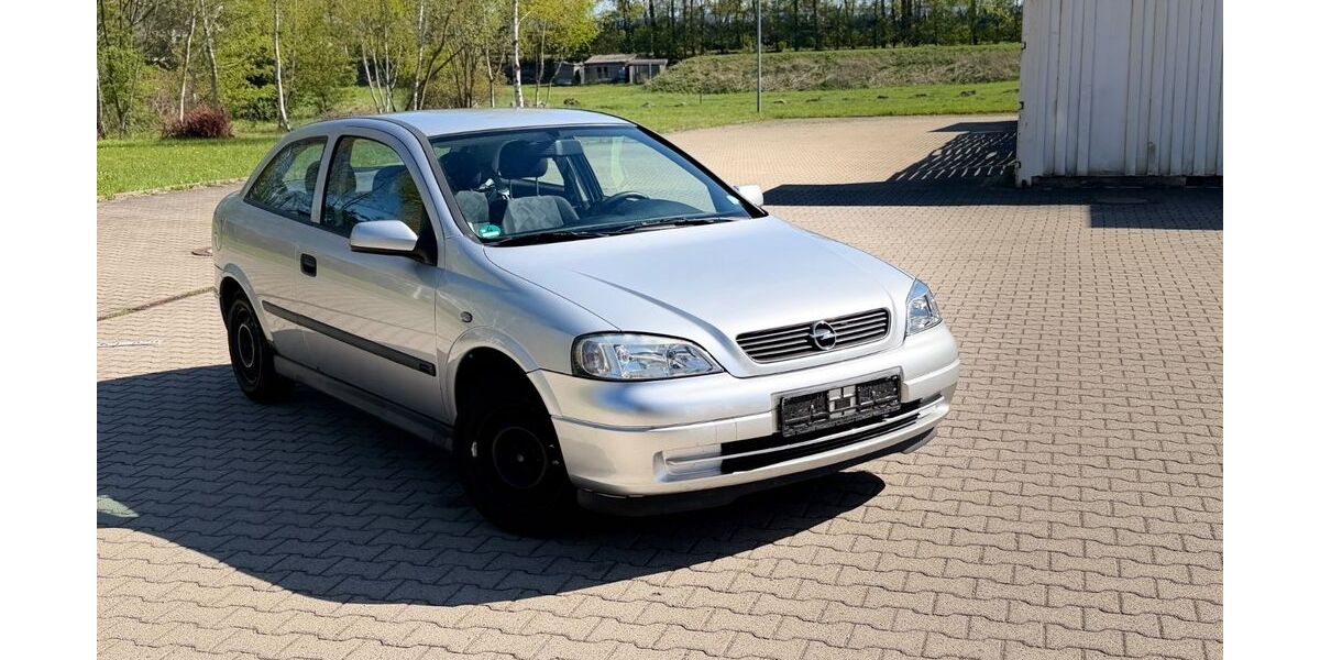 Opel Astra 52.000 km 1.999 &euro; Zeulenroda 07937