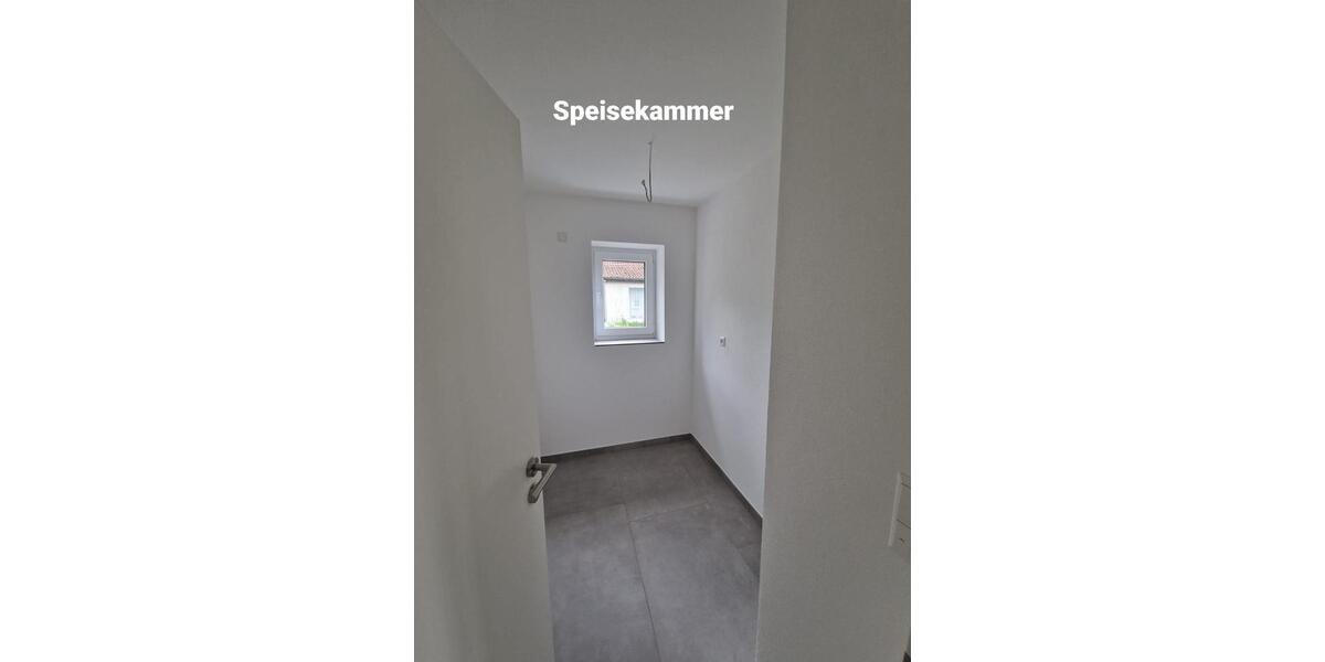 Einfamilienhaus Bopfingen - 5.5 Zimmer, 160 m&sup2;, 1.850&euro; | Angebot:26704346