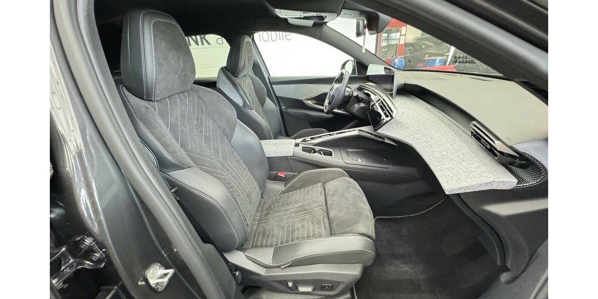 Peugeot 3008 GT 145 Mild Hybrid Full LED 360° AGR Sitze 29.996 km 26.420 &euro; Lich 35423