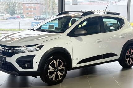 Dacia Sandero 30.000 km 14.899 &euro; Jülich 52428