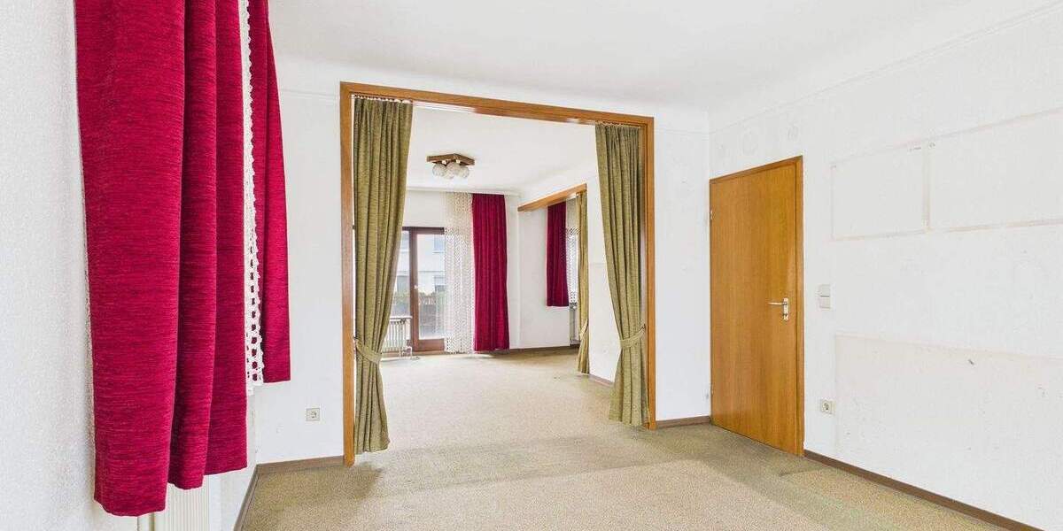 Einfamilienhaus Fellbach - 1 Zimmer, 128 m&sup2;, 545.000&euro; | Angebot:25248490