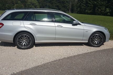 Mercedes-Benz E 250 167.700 km 9.300 &euro; Meßstetten 72469