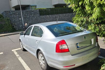 Skoda Octavia 112.000 km 5.900 &euro; Bietigheim-Bissingen 74321