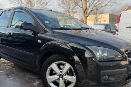Ford Focus 230.000 km 1.990 &euro; berlin 12681