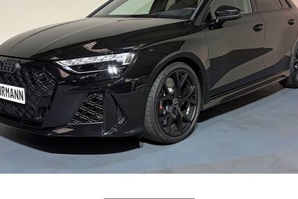 Audi RS3 2.999 km 65.391 &euro; Minden 32427