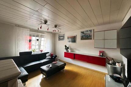 4 Zimmer WG Wohnung