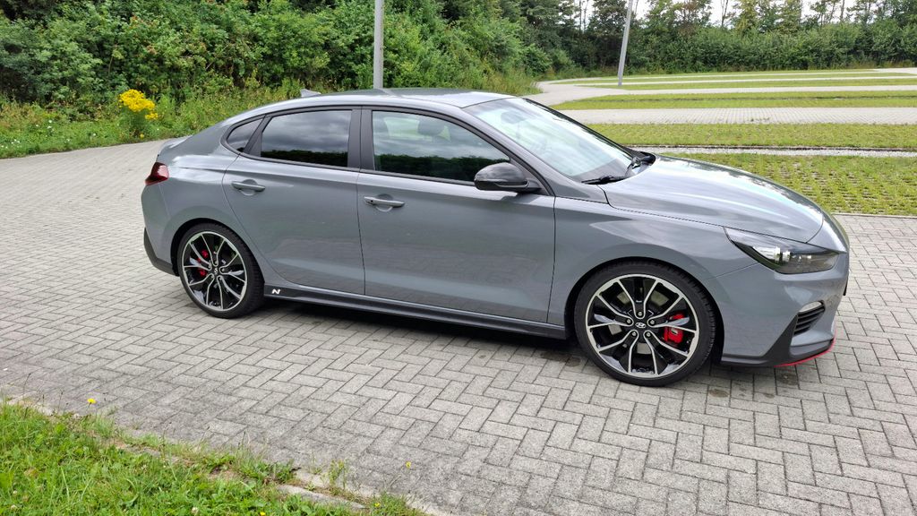 Hyundai i30 69.500 km 22.300 &euro; Husum 25813