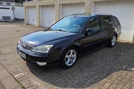Ford Mondeo 218.500 km 2.700 &euro; Löhne 32584