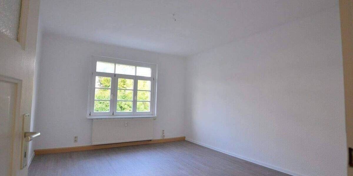 Etagenwohnung Dresden Leuben - 2 Zimmer, 60 m&sup2;, 466&euro; | Angebot:26904398