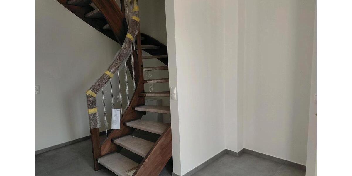 Reihenhaus Lasbek - 4 Zimmer, 125 m&sup2;, 1.600&euro; | Angebot:25175826