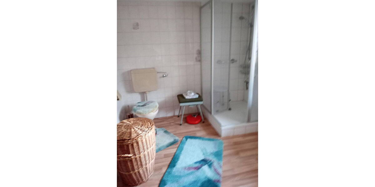 Bauernhaus, Landhaus Urbach - 1 Zimmer, 170 m&sup2;, 90.000&euro; | Angebot:25994798
