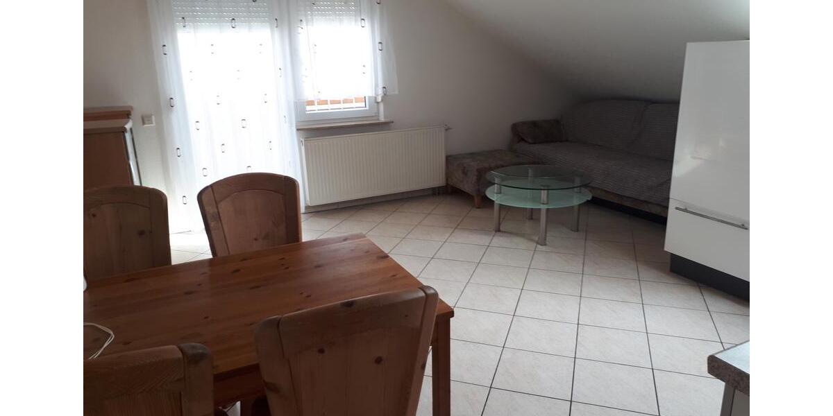 Dachgeschoßwohnung Grenzach-Wyhlen Wyhlen - 2 Zimmer, 40 m&sup2;, 630&euro; | Angebot:26312701