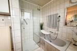 Mehrfamilienhaus, Wohnhaus Hennef (Sieg) Hennef - 6 Zimmer, 170 m&sup2;, 375.000&euro; | Angebot:26657322