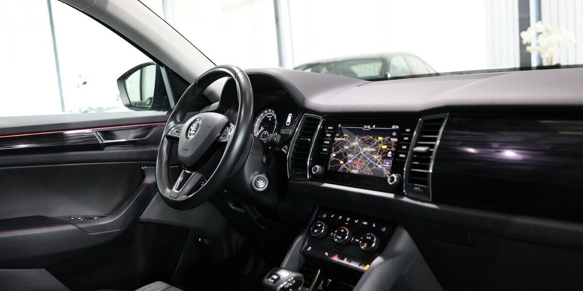 Skoda Kodiaq 2.0 TDI DSG 4x4 STYLE / LED, STANDHEIZUNG 148.000 km 19.991 &euro; Hamm 59077