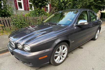 Jaguar X-Type 86.000 km 12.750 &euro; Solingen 42719