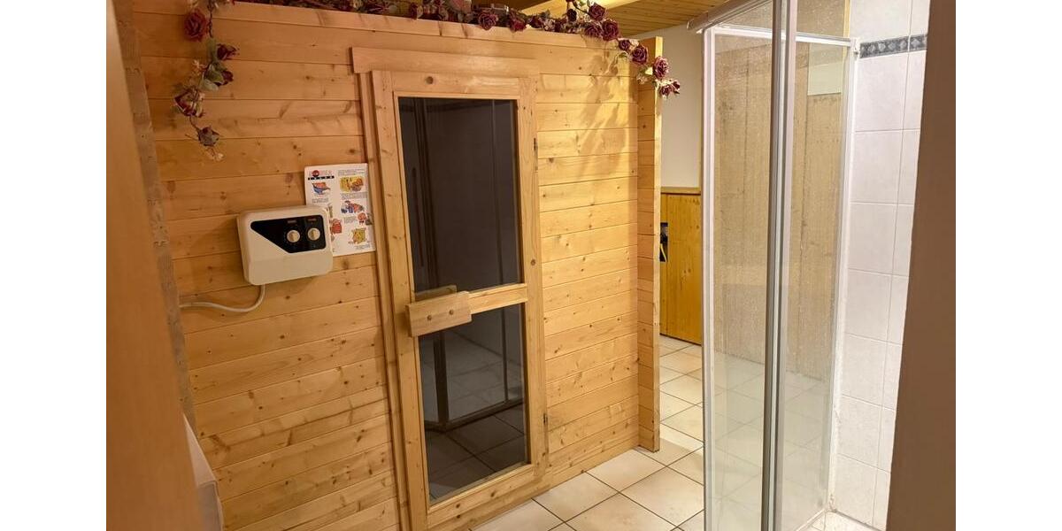 Einfamilienhaus Bad Dürrheim - 5 Zimmer, 210 m&sup2;, 1.800&euro; | Angebot:25403158