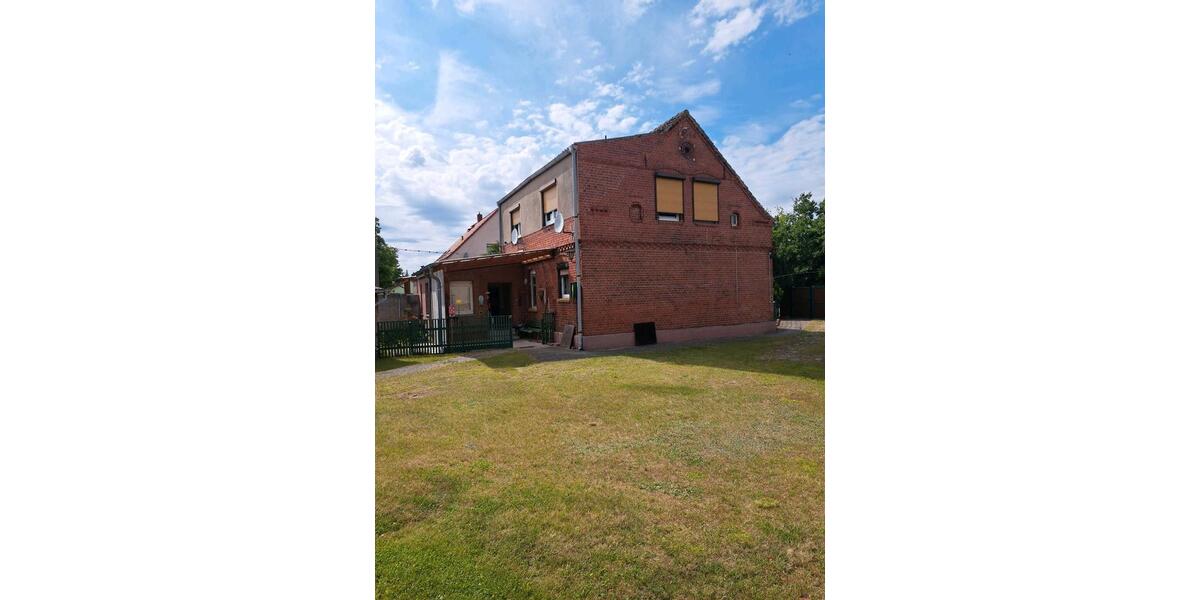 Einfamilienhaus Tangerhütte - 4 Zimmer, 120 m&sup2;, 120.000&euro; | Angebot:26957654