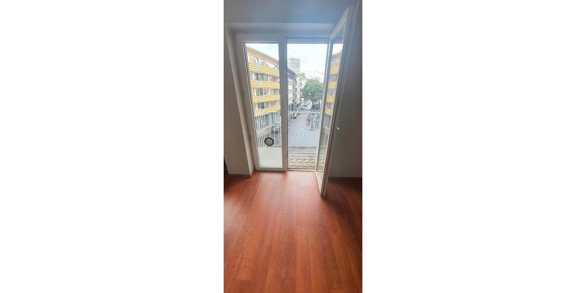 Etagenwohnung Köln - 2 Zimmer, 40 m&sup2;, 230.000&euro; | Angebot:26302992