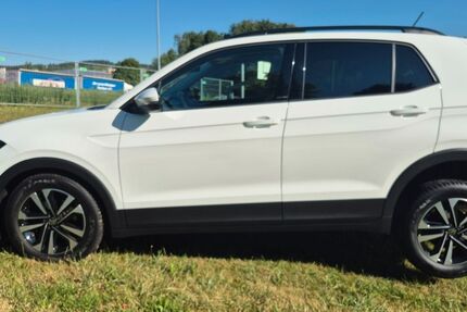 VW T-Cross 29.900 km 16.960 € Marktredwitz 95615