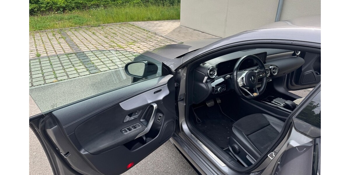 Mercedes-Benz Cla250e 95.000 km 23.900 &euro; Heilbronn 74072