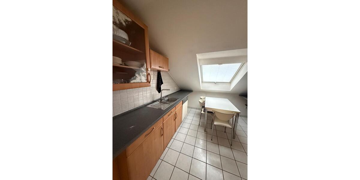 Dachgeschoßwohnung Ense - 2 Zimmer, 64 m&sup2;, 690&euro; | Angebot:24622346