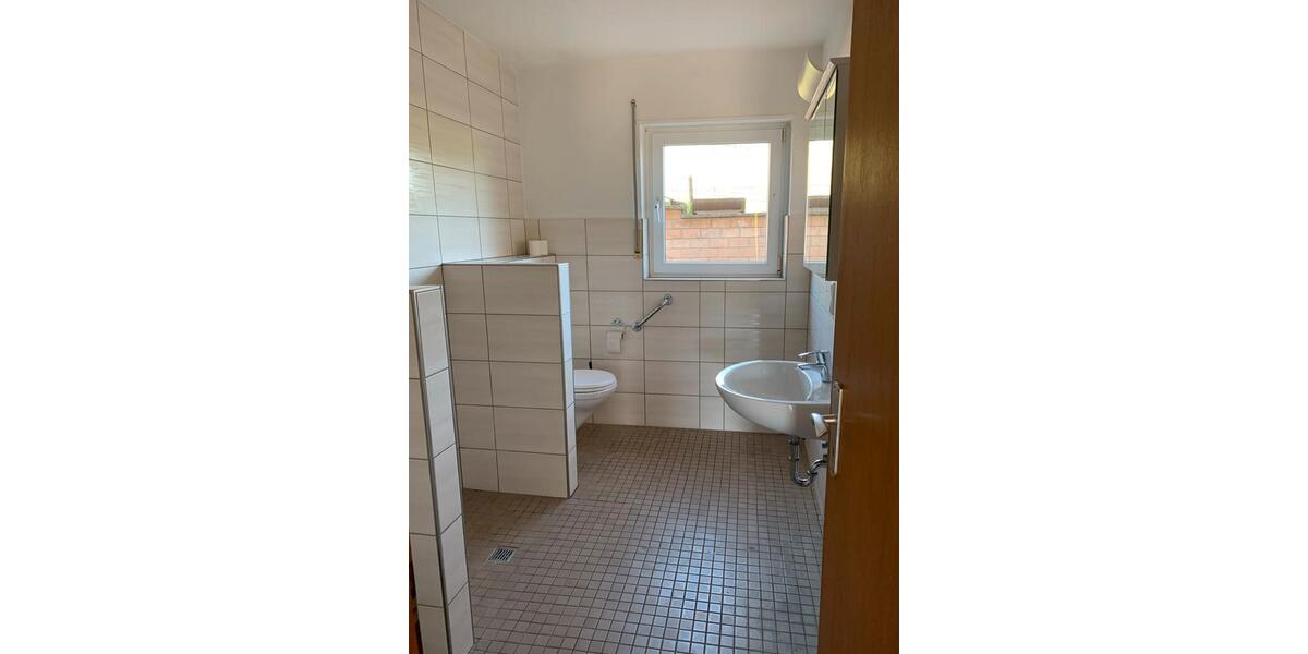 Einfamilienhaus Kröv - 12 Zimmer, 230 m&sup2;, 270.000&euro; | Angebot:26665782