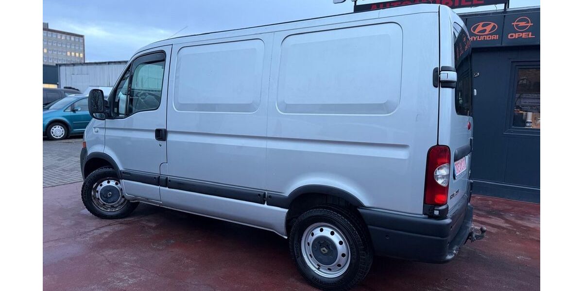 Renault Master 226.000 km 4.990 &euro; berlin 12681