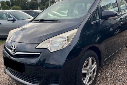 Toyota Verso-S