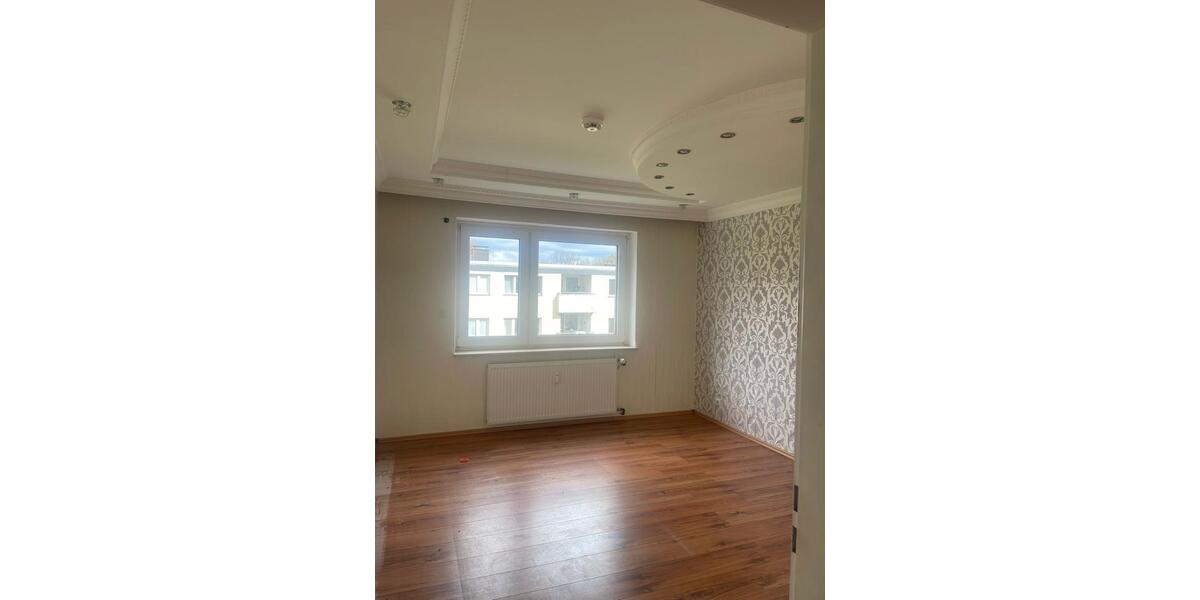 Etagenwohnung Lippstadt Overhagen - 4 Zimmer, 82 m&sup2;, 175.000&euro; | Angebot:26222341
